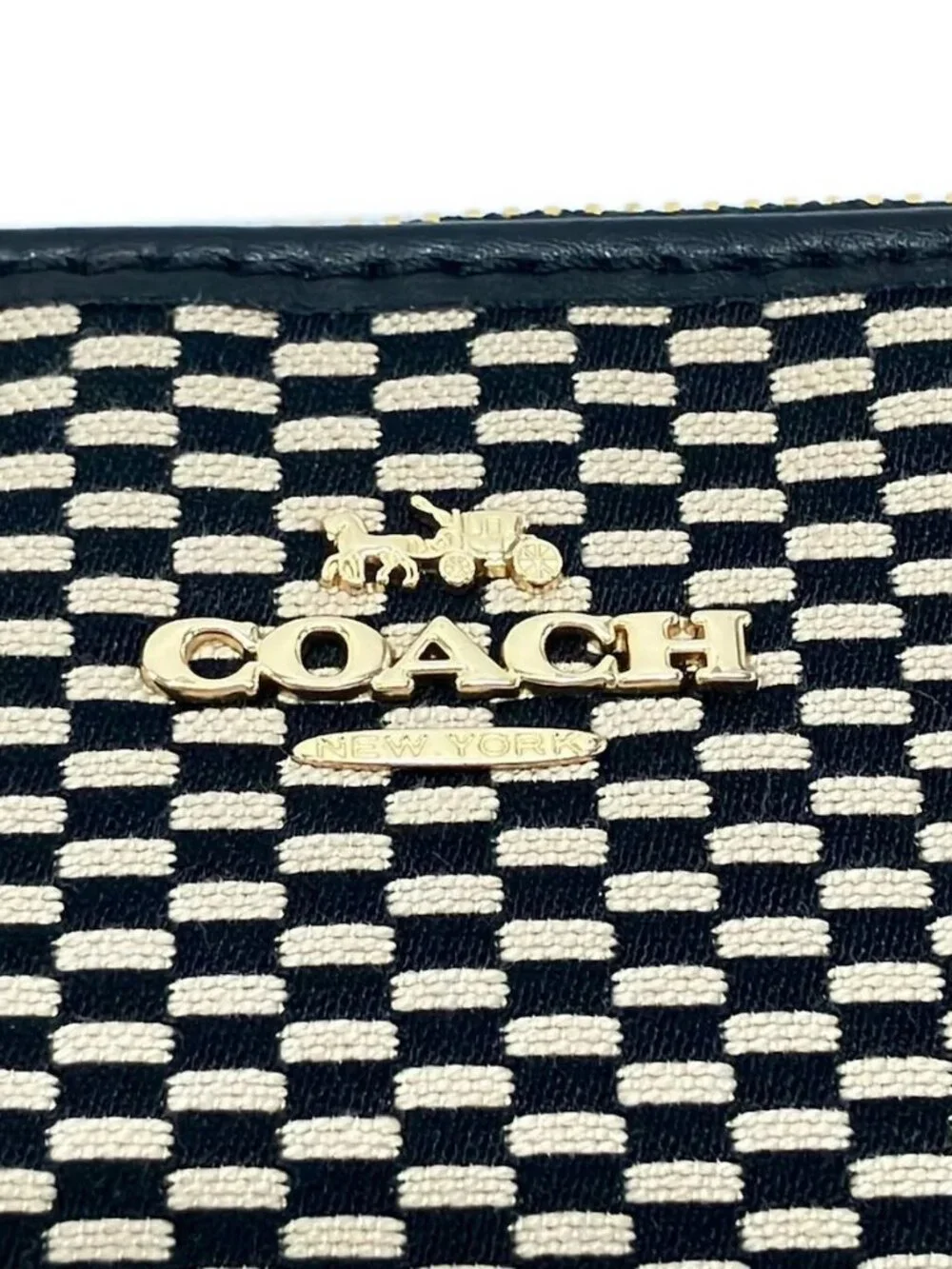 COACH Legacy Exploded Jacquard Corner Zip F13311 Black Beige Jacquard Leather